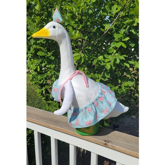 Porch Goose Bikini Wings & Bow Outfit Summer Bathing Suit Beach Floral Flamingos - Picture 3 of 11
